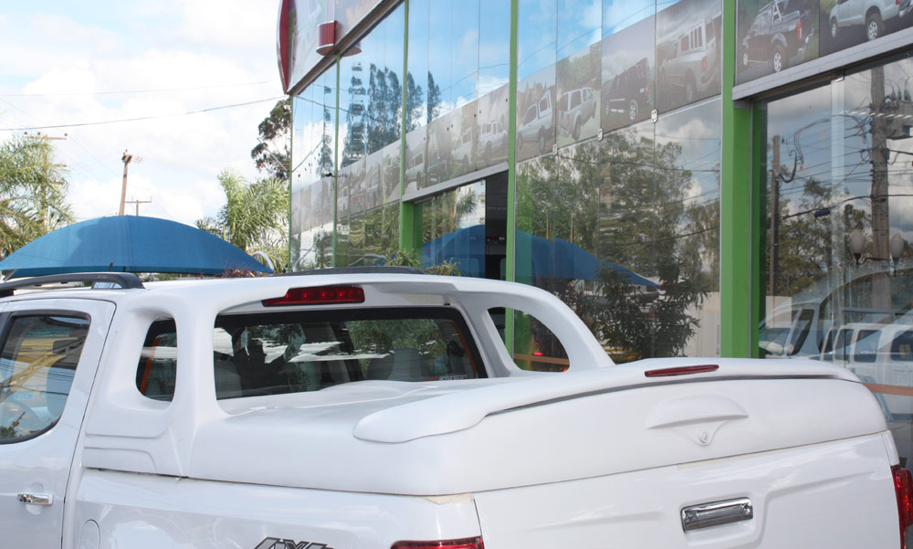 tampão de fibra alto liso para Chevrolet S10 Dupla com Santo Antônio de fibra